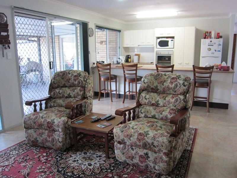 7883 D’AGUILAR Highway, Colinton QLD 4306