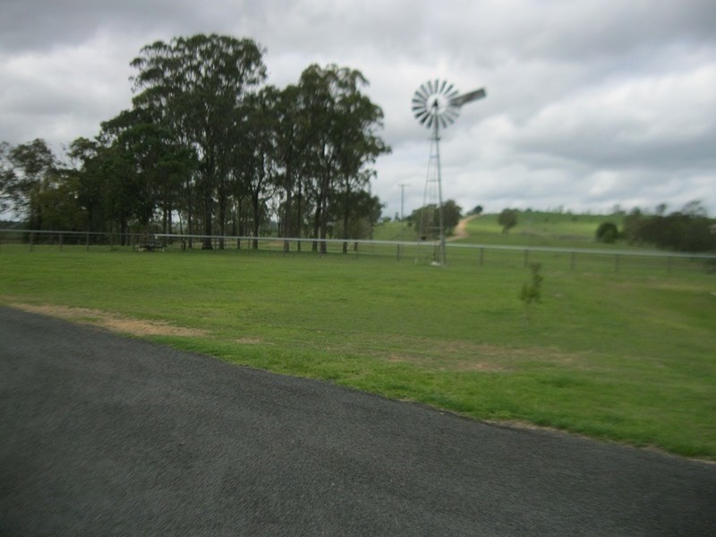 293 Nukku North Road, Blackbutt QLD 4306