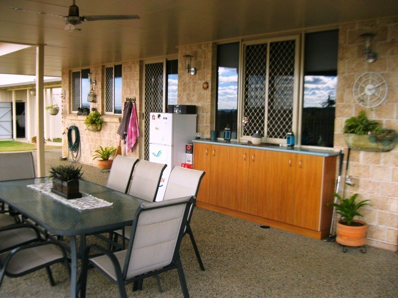 293 Nukku North Road, Blackbutt QLD 4306