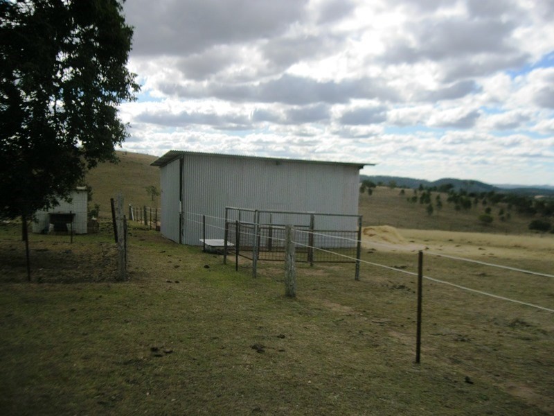 293 Nukku North Road, Blackbutt QLD 4306