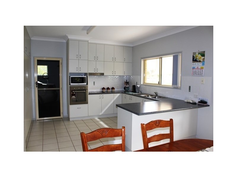 U2/4 George Street, Toogoolawah QLD 4313