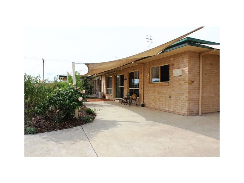 U2/4 George Street, Toogoolawah QLD 4313