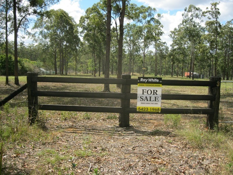 Blackbutt QLD 4306