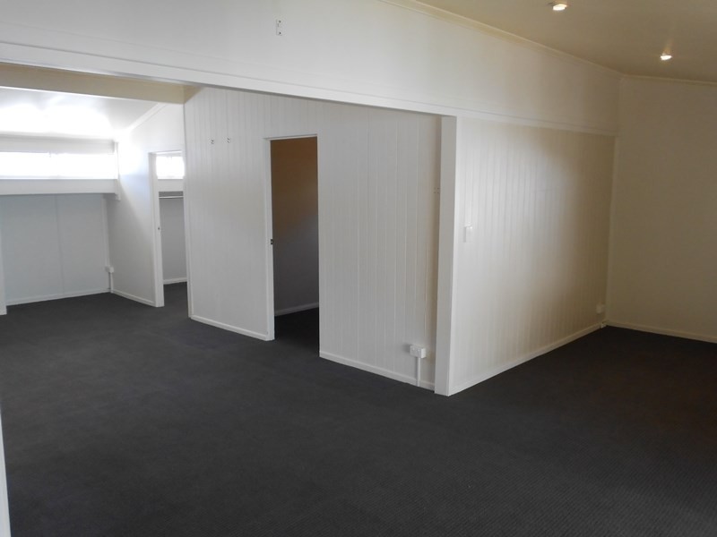 2 Guldbransen Street, Somerset Dam QLD 4312