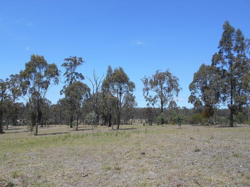 17 MARRINGTON Close, Blackbutt QLD 4306