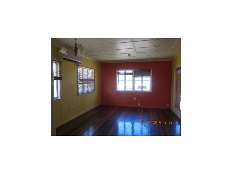 53 Dingyarra Street, Toogoolawah QLD 4313