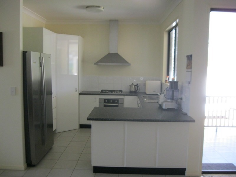 Blackbutt QLD 4306