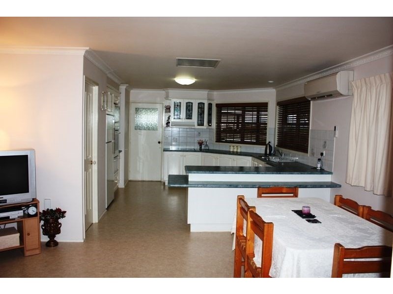 15 Victoria Street, Toogoolawah QLD 4313