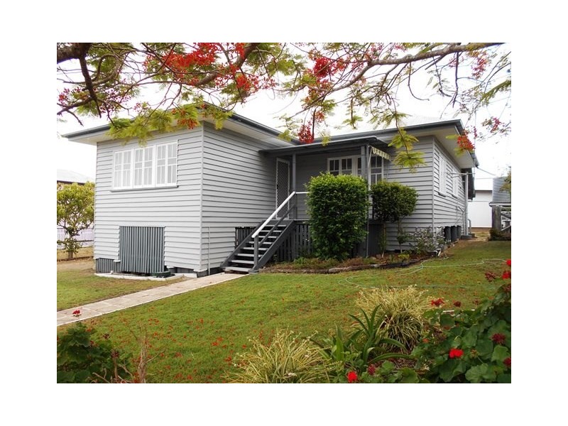 24 Bellambi Street, Toogoolawah QLD 4313