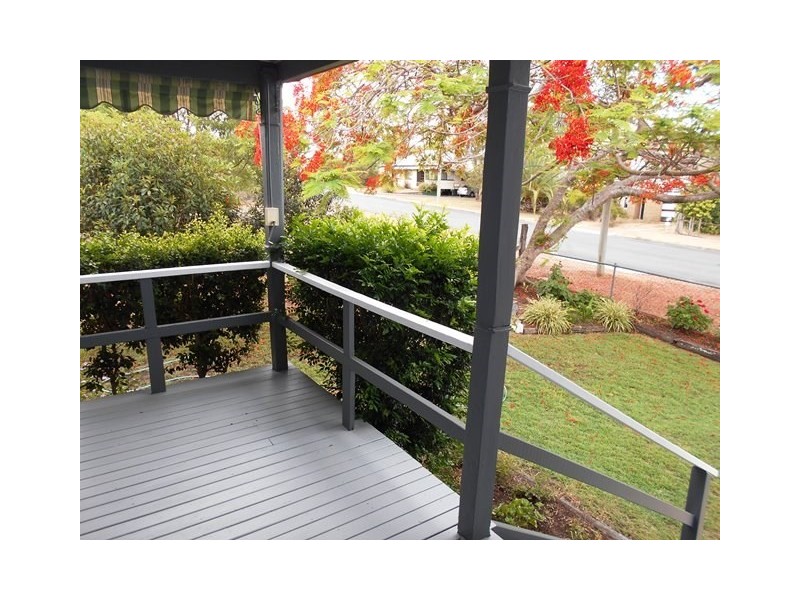 24 Bellambi Street, Toogoolawah QLD 4313