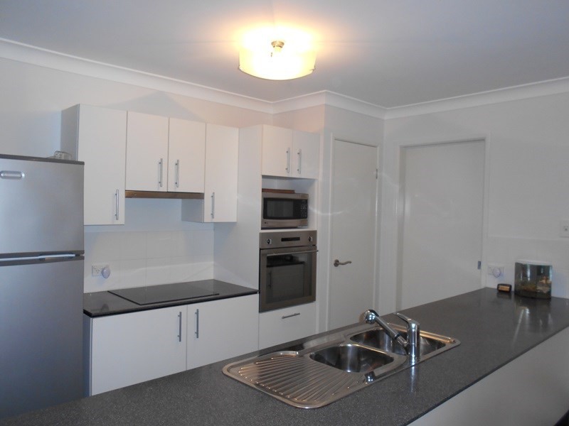 15 BLACKBUTT Street, Blackbutt QLD 4306