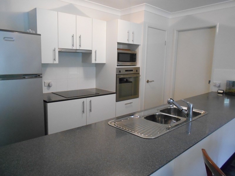 15 BLACKBUTT Street, Blackbutt QLD 4306