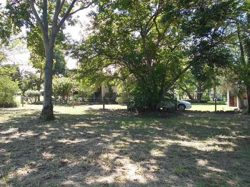 8 CAIRNSCROFT, Toogoolawah QLD 4313