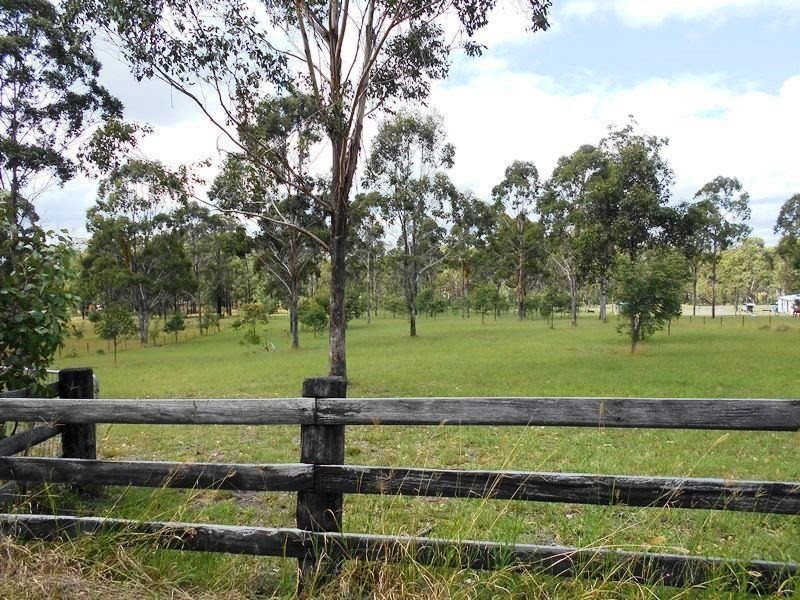 lot 15 MARRINGTON Close, Blackbutt QLD 4306