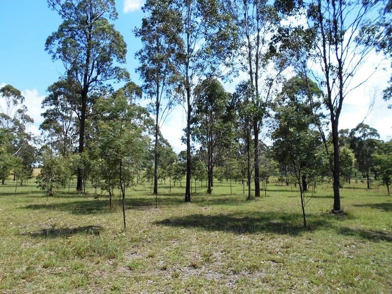 lot 15 MARRINGTON Close, Blackbutt QLD 4306