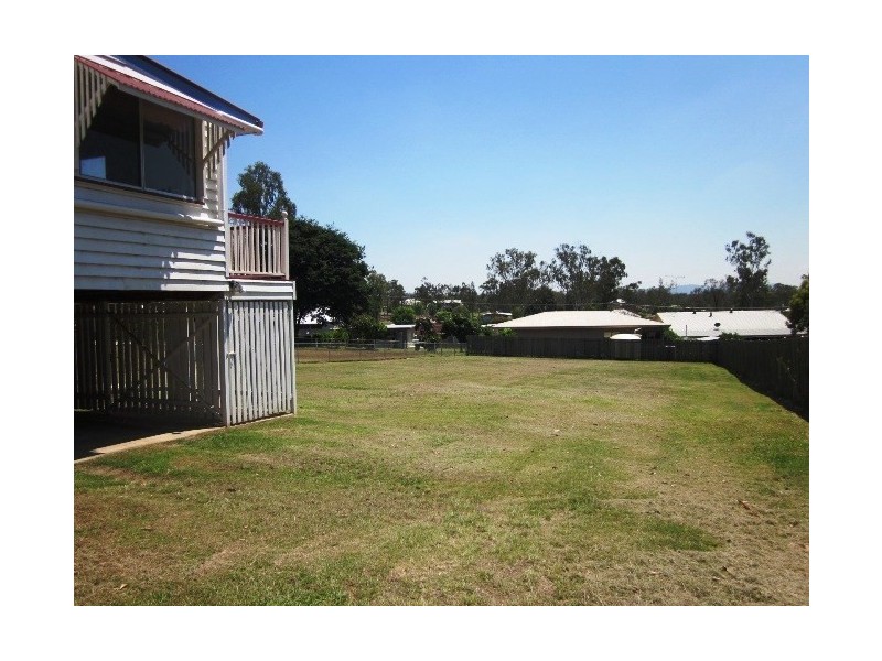 57 Fulham Street, Toogoolawah QLD 4313