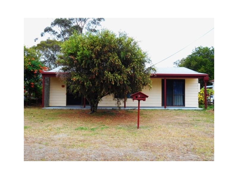11 Mangerton Street, Toogoolawah QLD 4313