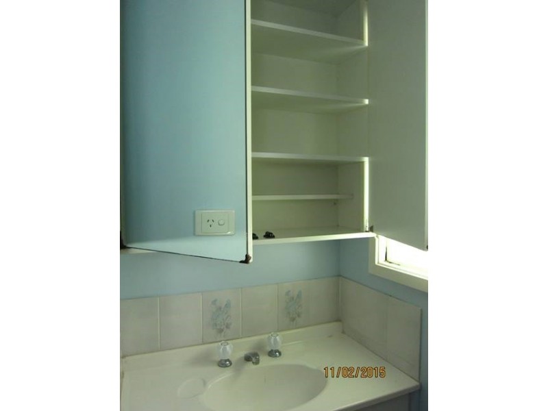 11 Mangerton Street, Toogoolawah QLD 4313