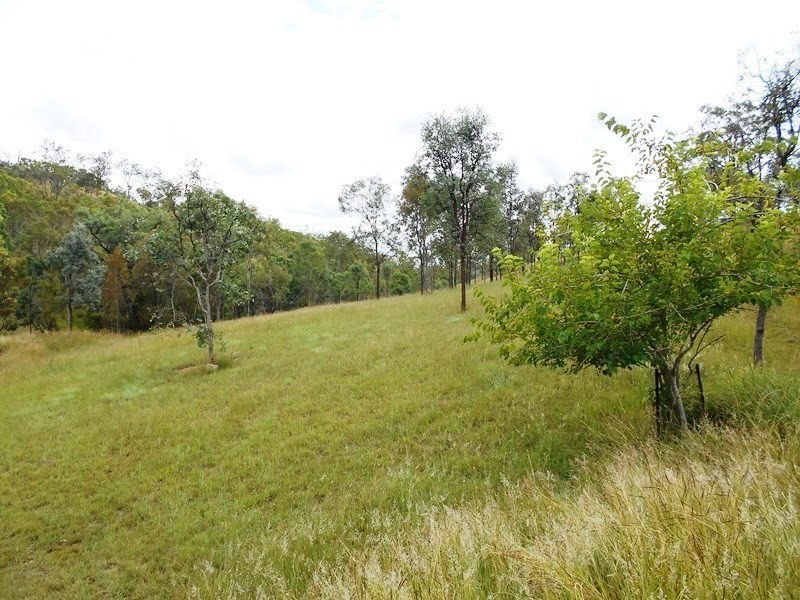Blackbutt QLD 4306