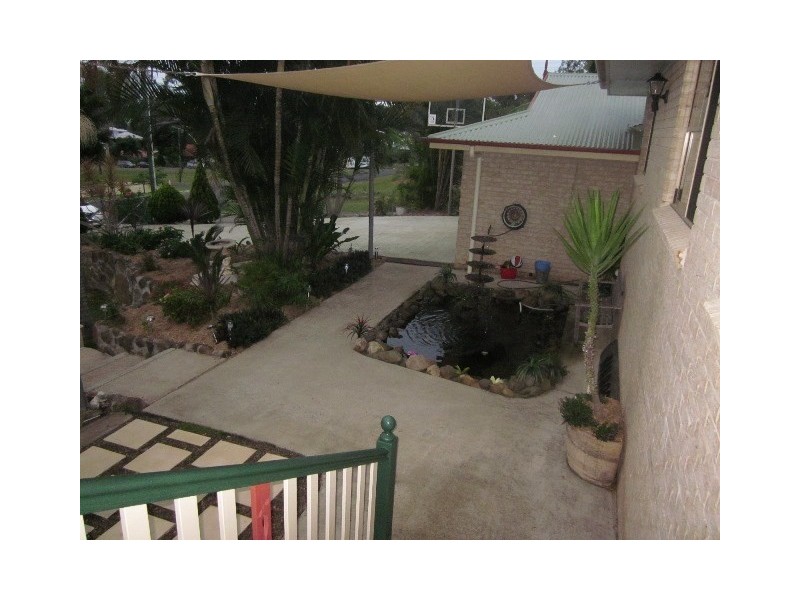 15 Victoria Street, Toogoolawah QLD 4313