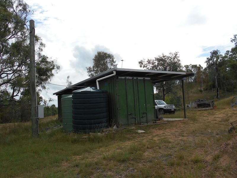 214 STRETTON Drive, Blackbutt QLD 4306