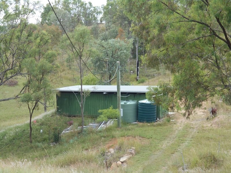 214 STRETTON Drive, Blackbutt QLD 4306