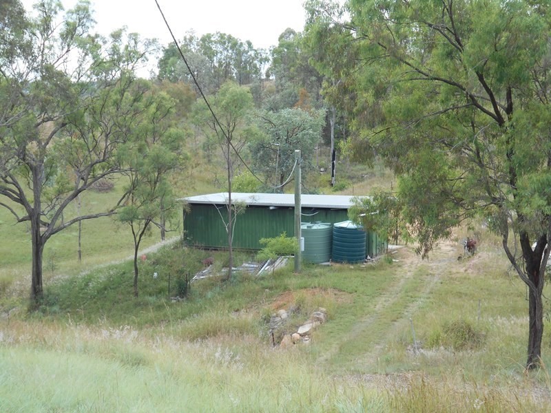 214 STRETTON Drive, Blackbutt QLD 4306