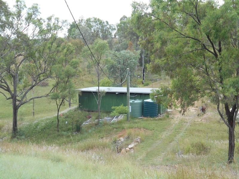 214 STRETTON Drive, Blackbutt QLD 4306