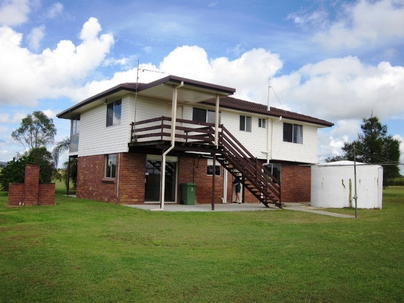2 Harch Road, Toogoolawah QLD 4313