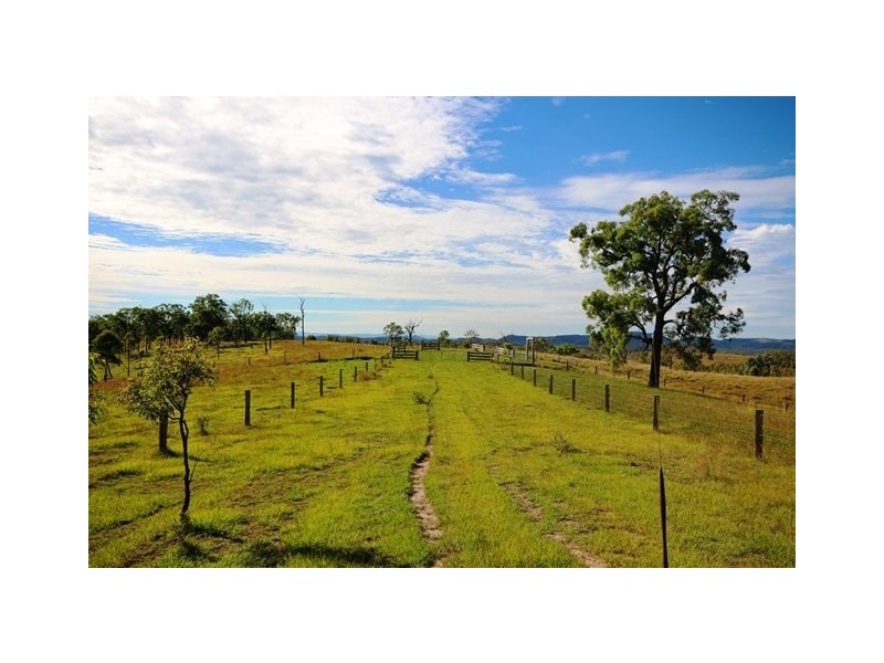 715 Maria Creek Rd,, Eskdale QLD 4312