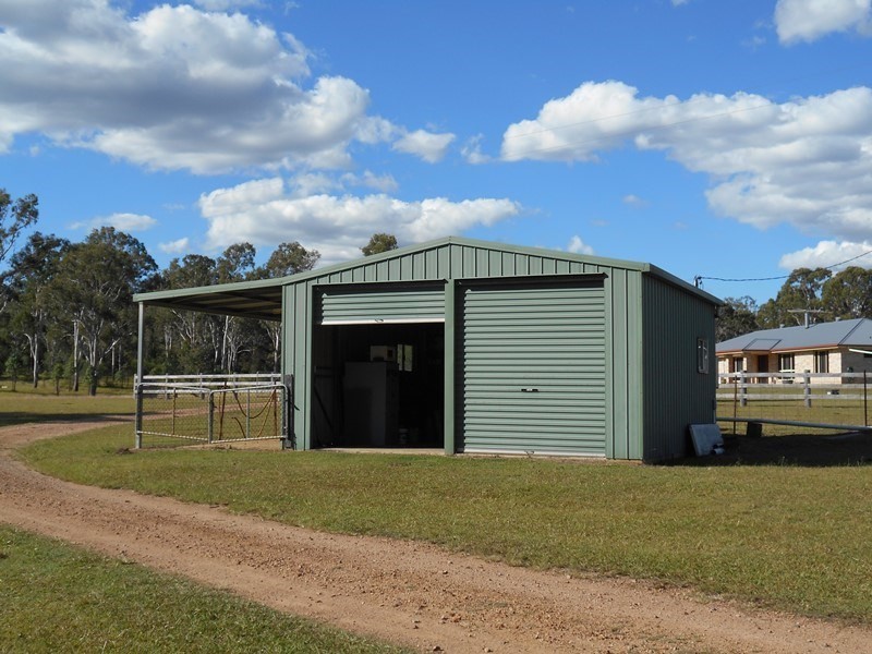 Blackbutt QLD 4306