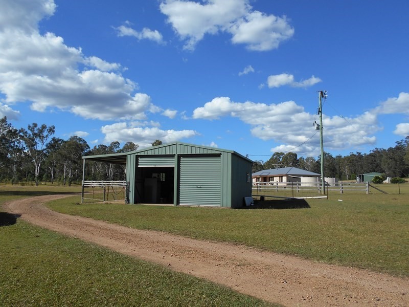 Blackbutt QLD 4306