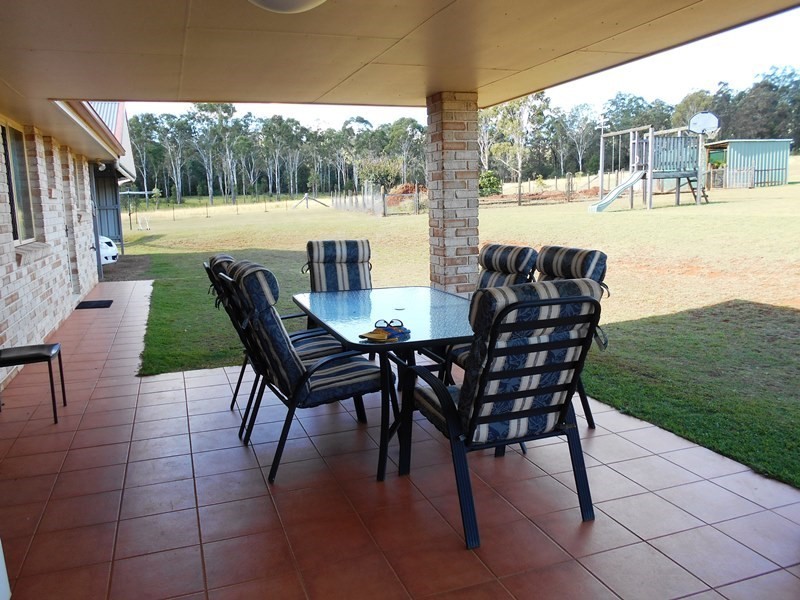 Blackbutt QLD 4306