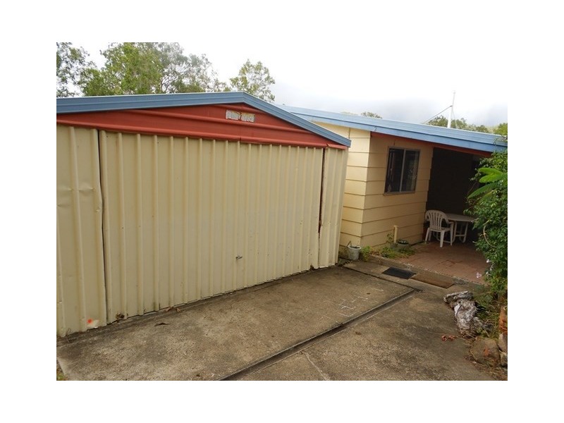 5 Jubilee Street, Somerset Dam QLD 4312