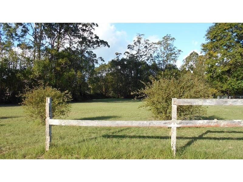 Blackbutt QLD 4306