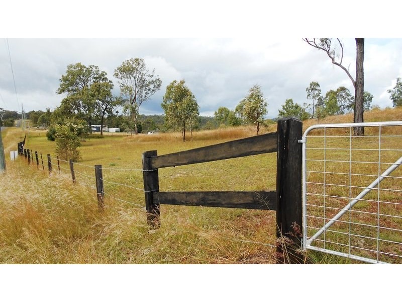 97 STRETTON Drive, Blackbutt QLD 4306