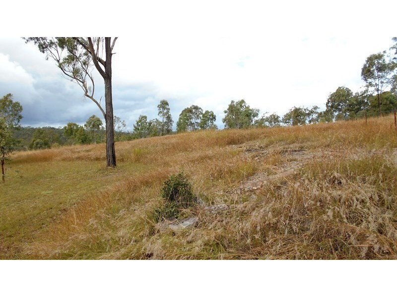 97 STRETTON Drive, Blackbutt QLD 4306