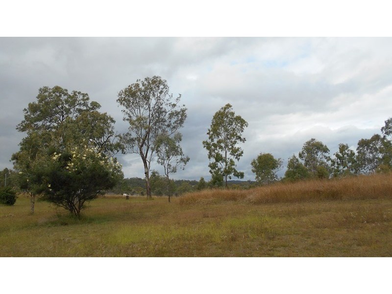 97 STRETTON Drive, Blackbutt QLD 4306