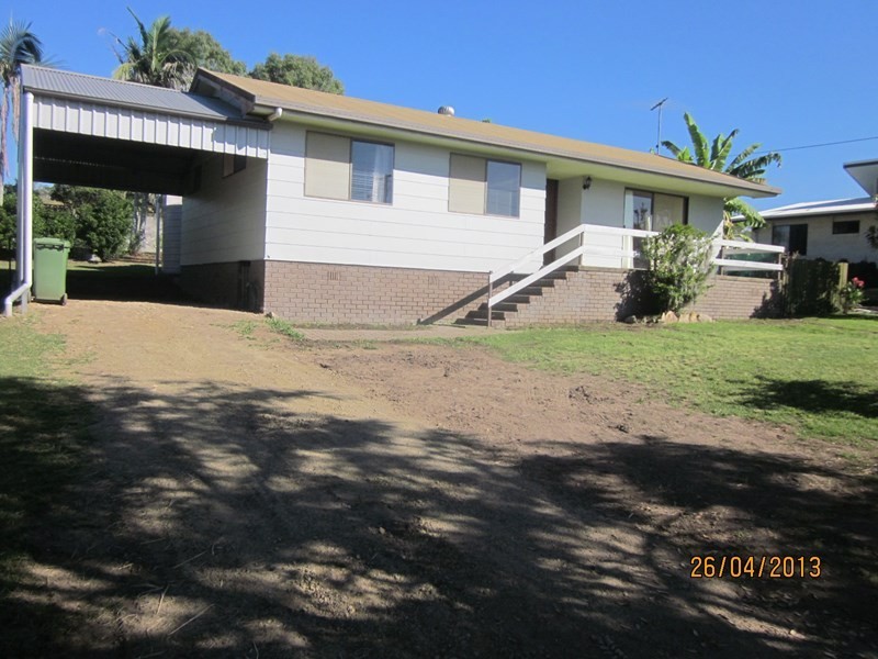 13 Victoria Street, Toogoolawah QLD 4313