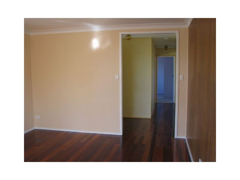 13 Victoria Street, Toogoolawah QLD 4313