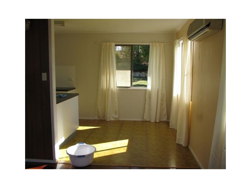 13 Victoria Street, Toogoolawah QLD 4313