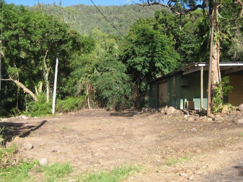 L51 Fifth Avenue, Somerset Dam QLD 4312