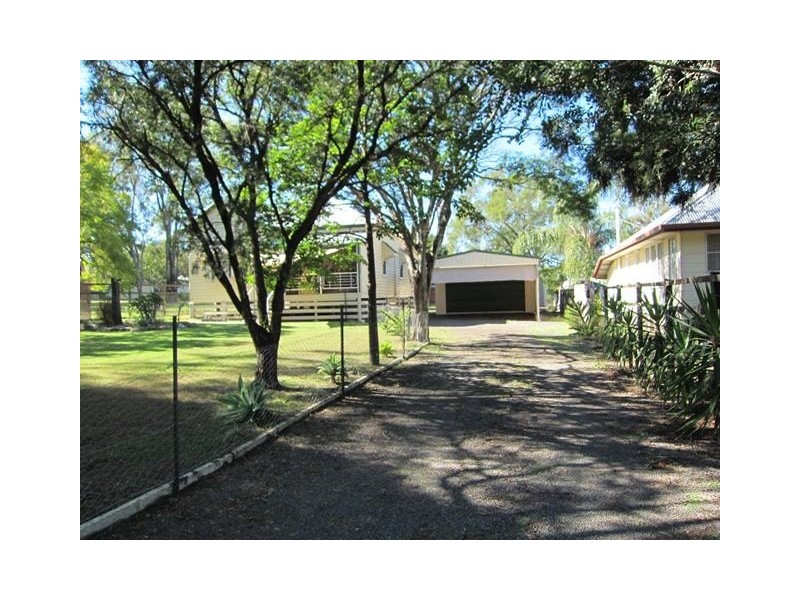 14 George Street, Toogoolawah QLD 4313