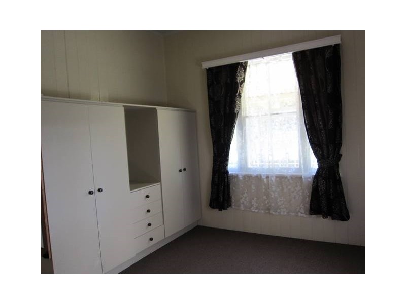 14 George Street, Toogoolawah QLD 4313