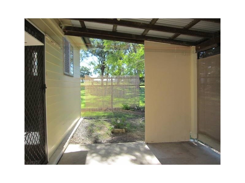 14 George Street, Toogoolawah QLD 4313