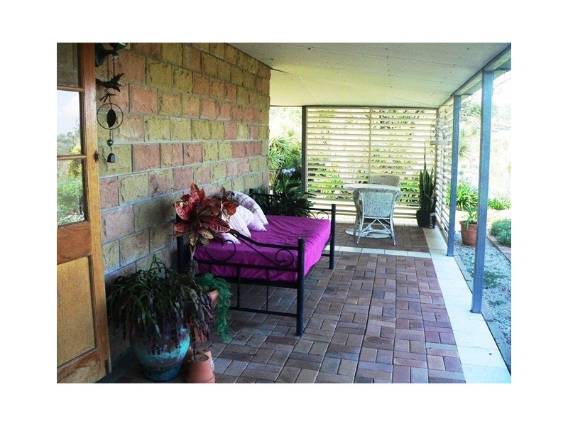 8031 D’Aguilar Highway, Colinton QLD 4306