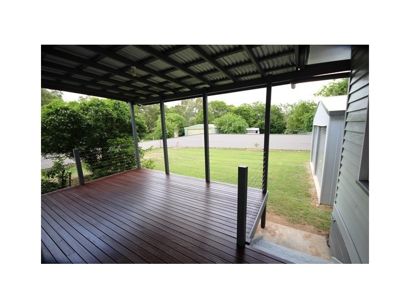 19 Bellambi Street, Toogoolawah QLD 4313