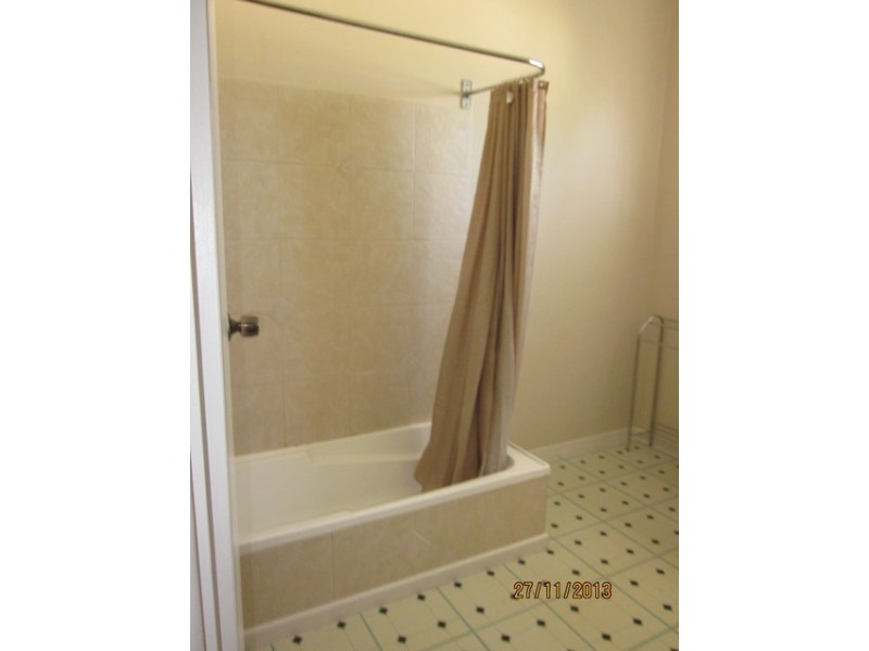 19 Bellambi Street, Toogoolawah QLD 4313