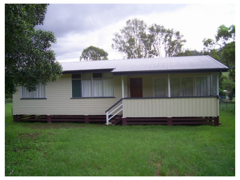 11 Constable Street, Moore QLD 4306