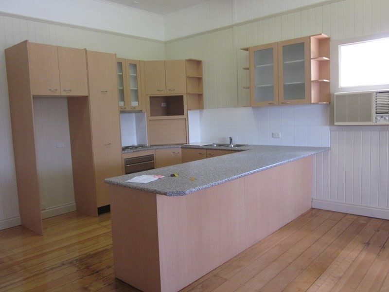 36 Drem Street, Toogoolawah QLD 4313